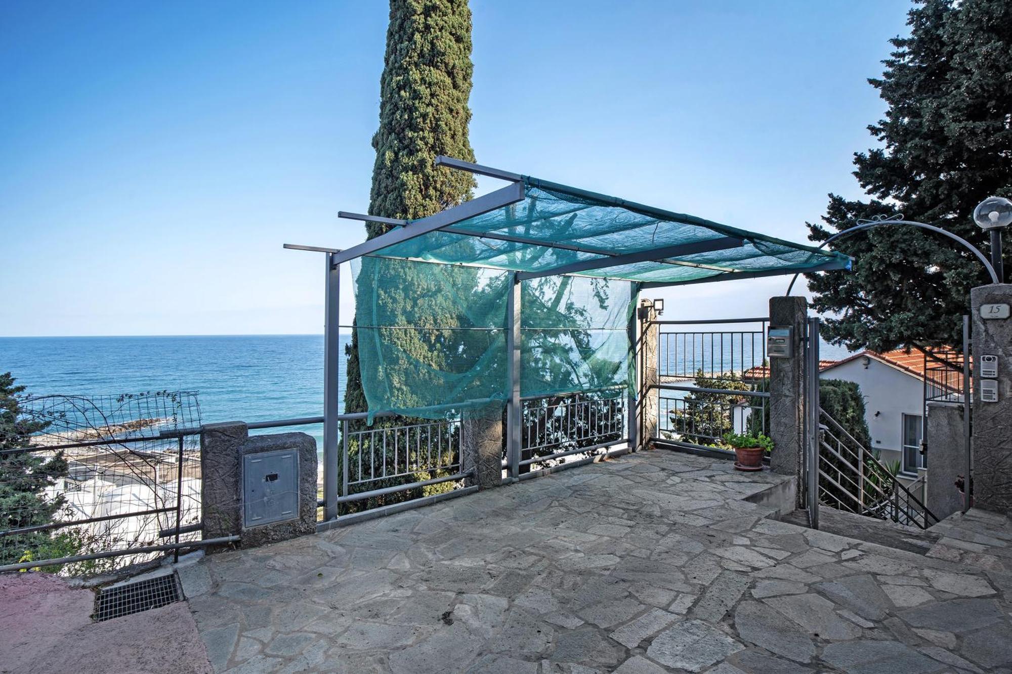 Alba Marina Apartment San Lorenzo al Mare Exterior foto